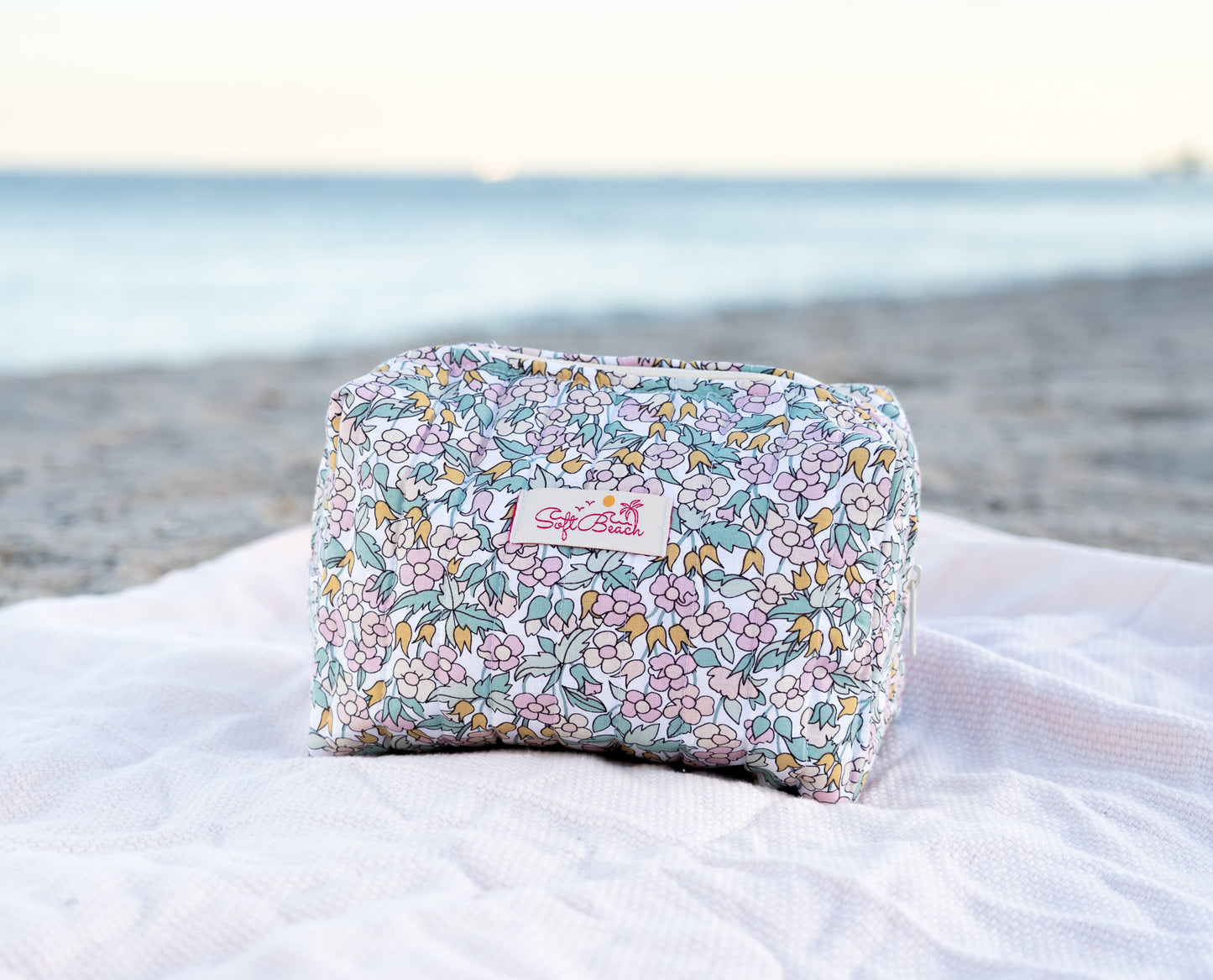 Lee Pouch